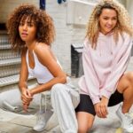 The 9 Best Minimalist Fashion Brands, Chosen by an Editor | Who What Wear